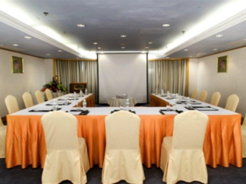 Holiday Inn Macau By Ihg Exterior foto